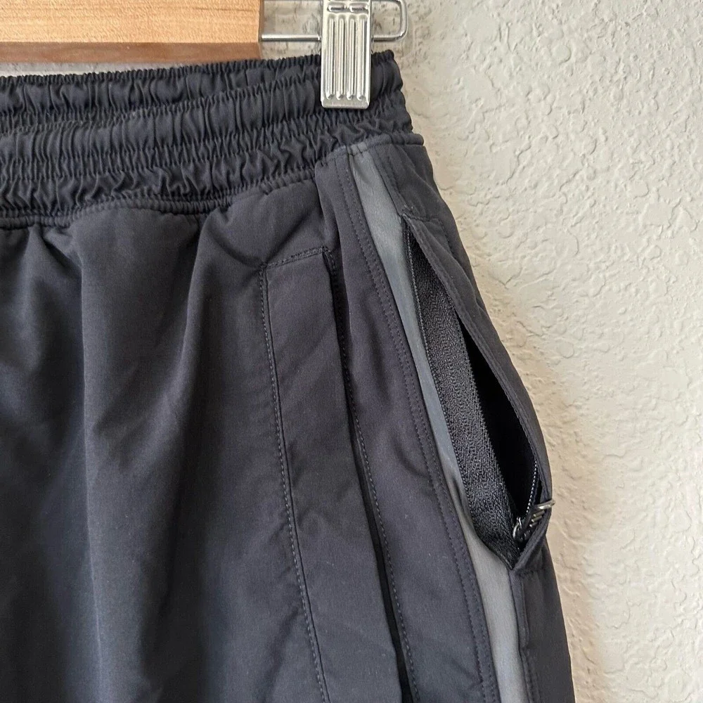LULULEMON Mens Pace Breaker Lined Short 9